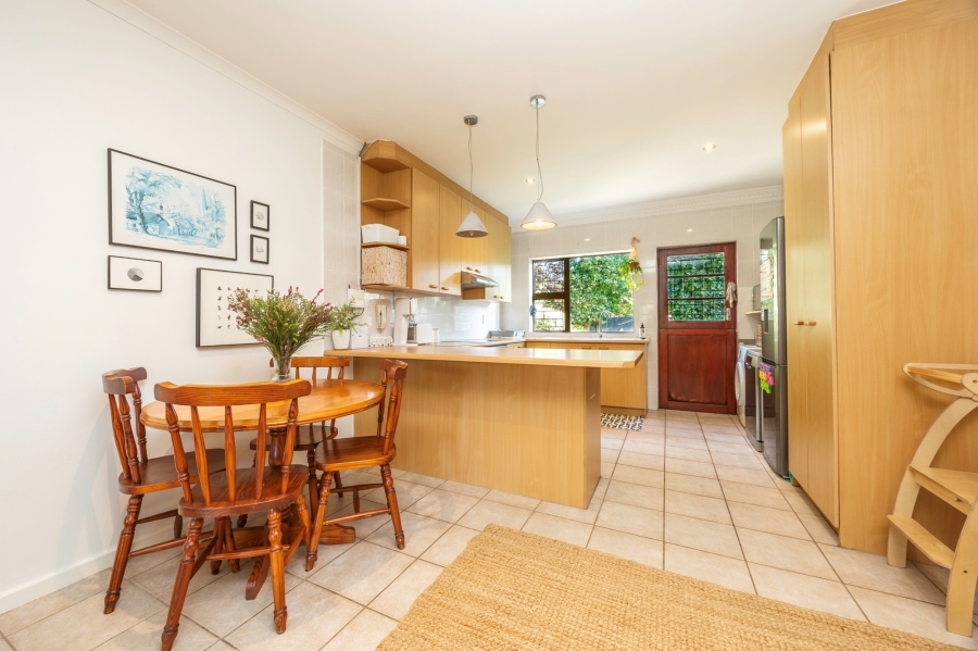 To Let 2 Bedroom Property for Rent in Sonstraal Heights Western Cape